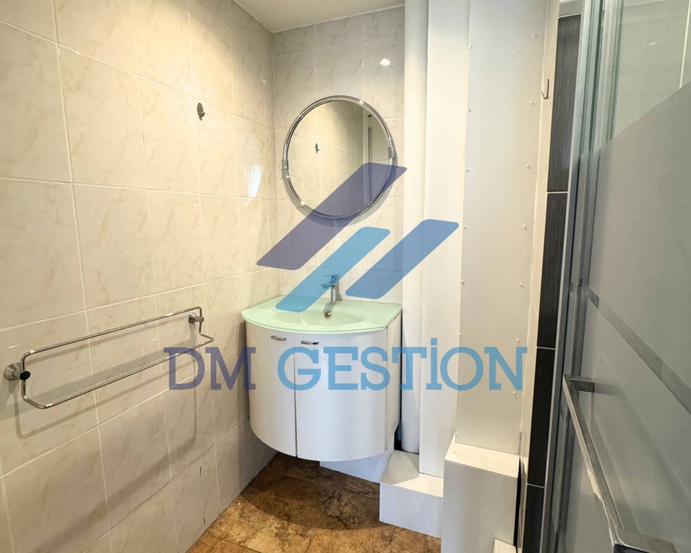 Maison à louer, 32m², SAINT MAUR DES FOSSES