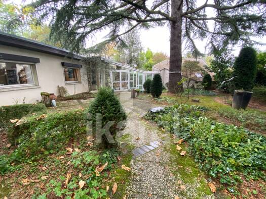 Maison de plain-pied à vendre 398 000 € 5 pièces 3 chambres 122,1 m² 710 m² de terrain Saulx-les-Chartreux 91160
