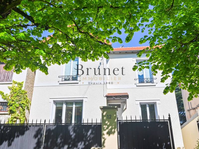 Maison à vendre, 156m², SAINT MAUR DES FOSSES