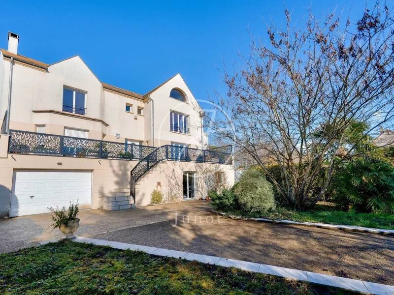 Maison à vendre, 363m², CARRIERES SUR SEINE