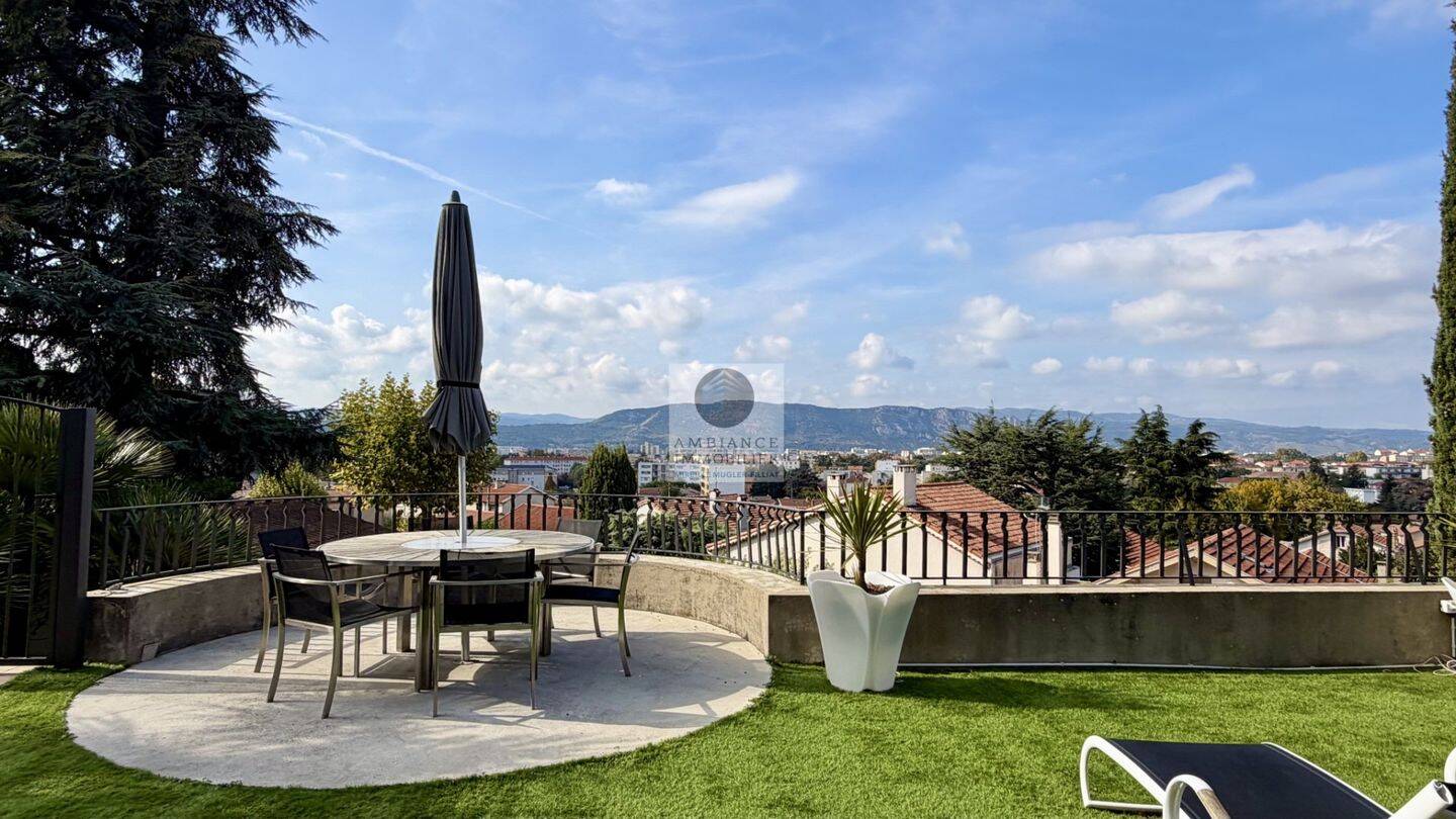 Maison à vendre, 284m², VALENCE