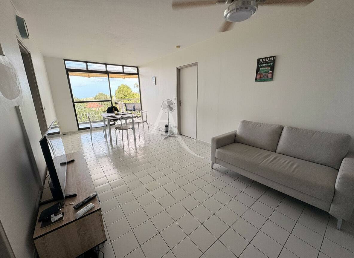 Maison à louer, 48m², FORT DE FRANCE