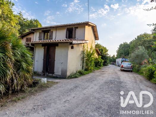 Maison à vendre 749 000 € 10 pièces 7 chambres 190 m² 10 000 m² de terrain Salaunes 33160