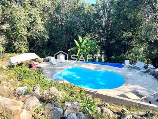 Maison à vendre 849 000 € 5 pièces 3 chambres 164 m² 2 223 m² de terrain Sud La Gaude 06610