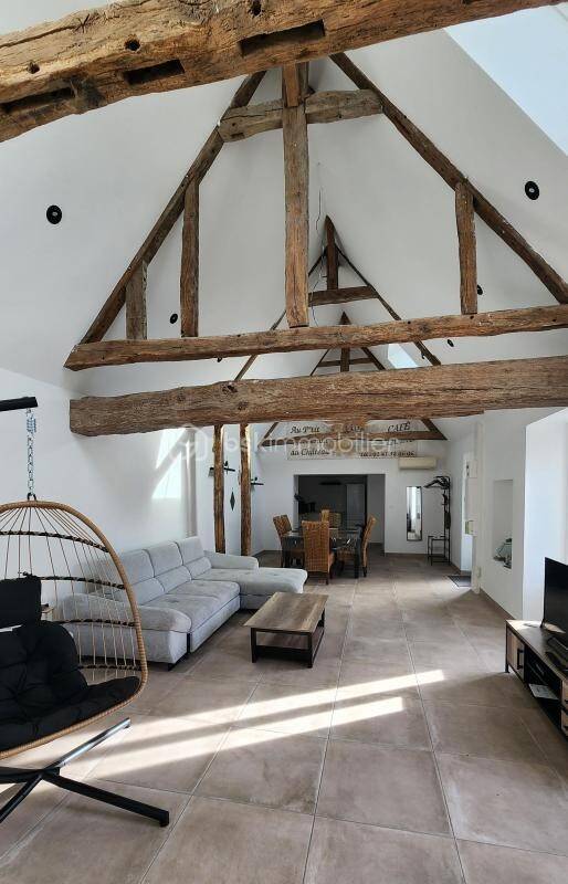 Maison à vendre, 450m², SOULAIRE ET BOURG