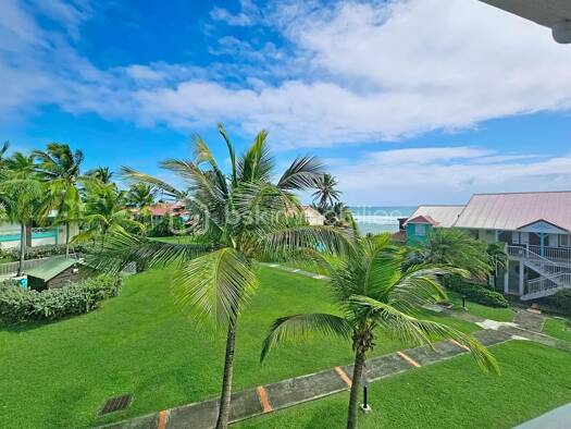 Appartement à vendre 318 000 € 4 pièces 3 chambres 73,4 m² Étage 2/2 Saint-François 97118