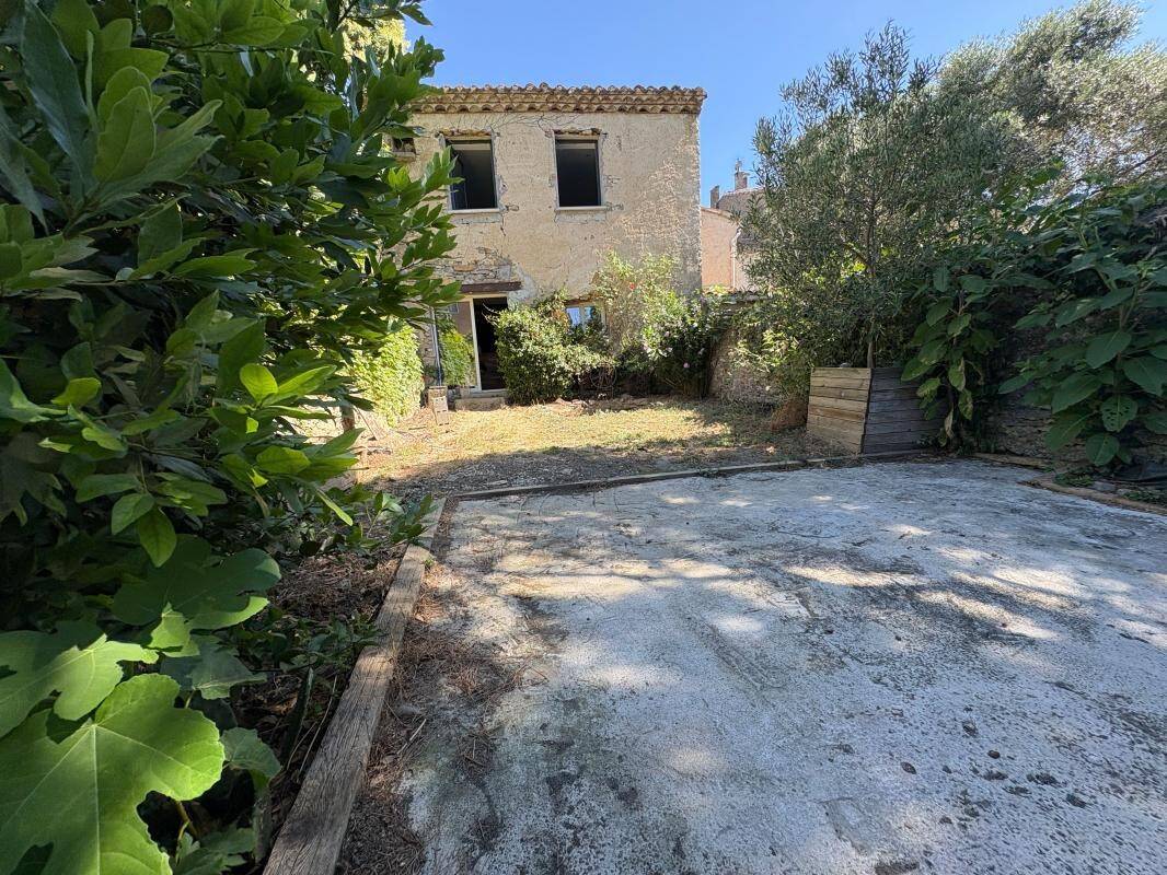 Maison à vendre, 194m², VILLEMOUSTAUSSOU
