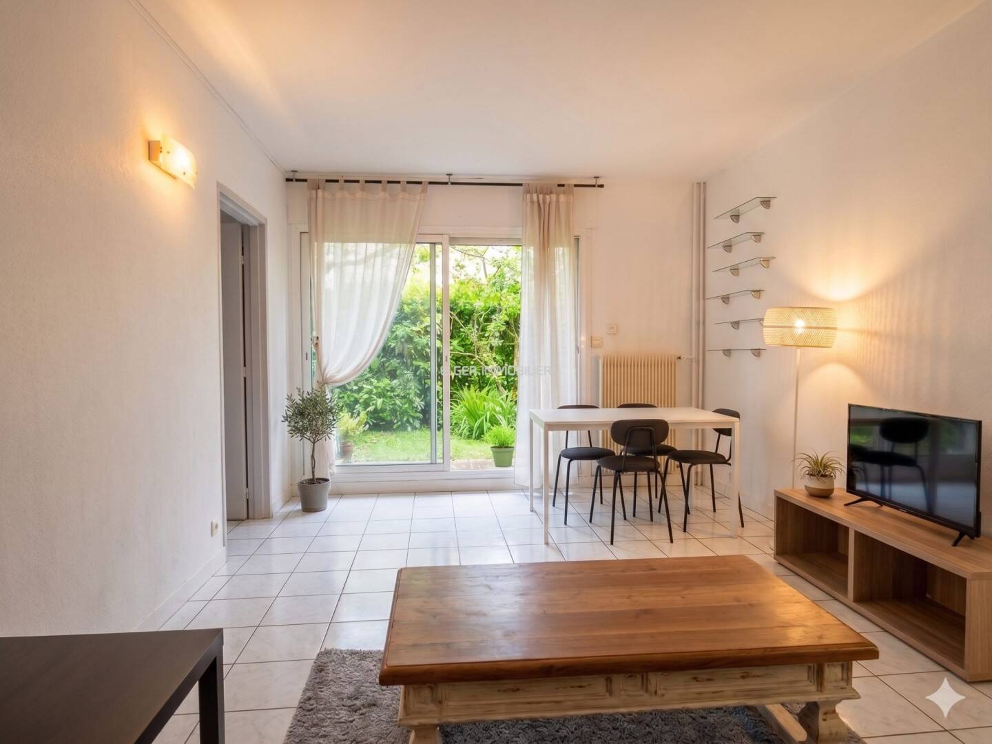 Maison à louer, 39m², COURBEVOIE