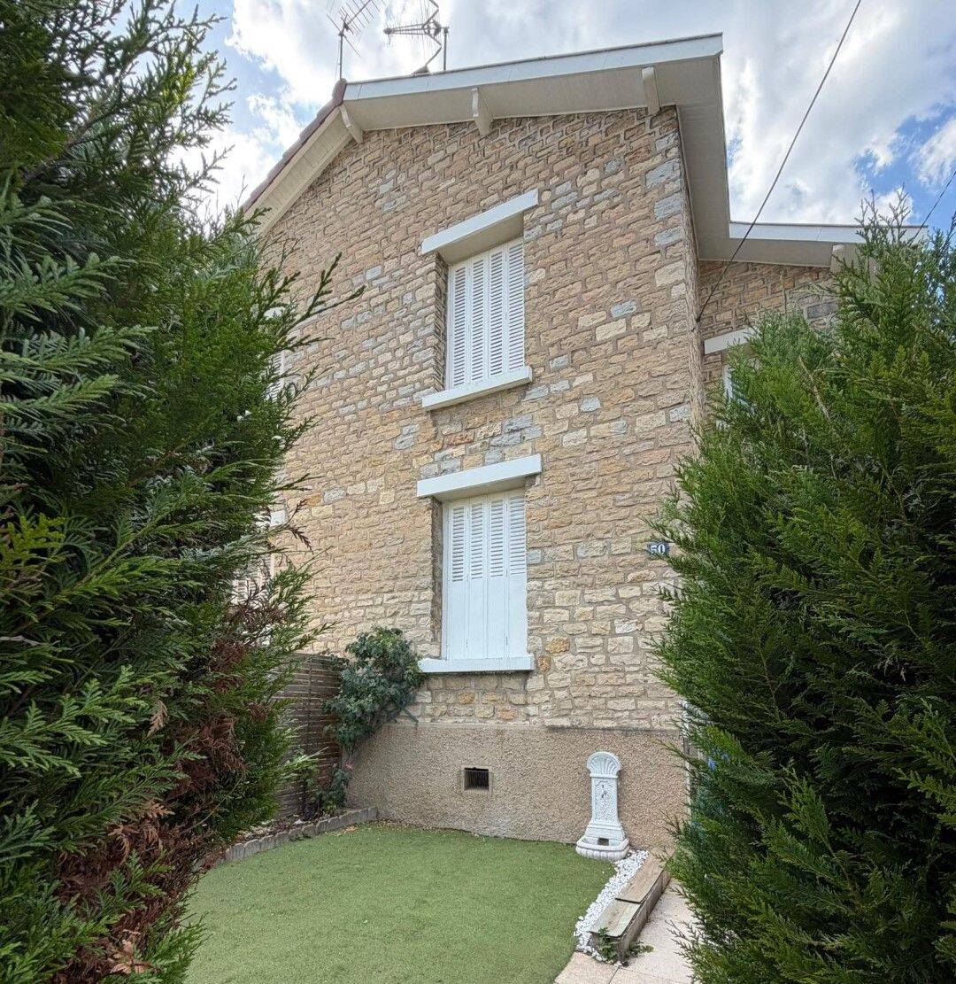 Maison à louer Dijon — 1