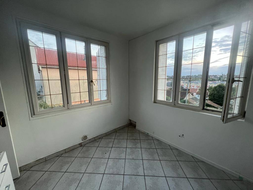 Maison à louer, 30m², CORBEIL ESSONNES