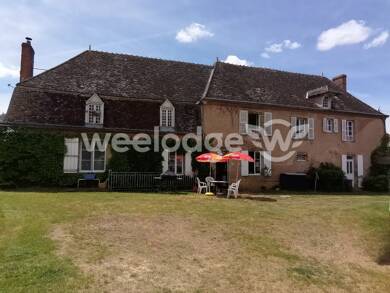 Maison à vendre 316 000 € 7 pièces 6 chambres 294 m² 4 800 m² de terrain Cluis 36340