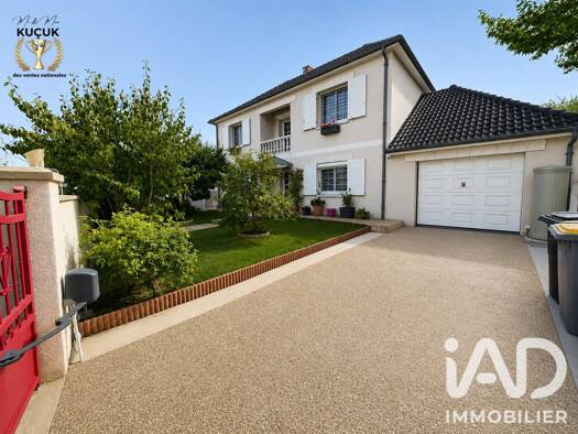 Maison à vendre 398 000 € 7 pièces 4 chambres 153 m² 632 m² de terrain Argonne-Champ Chardon-Fontaine-Nécotin Orléans 45000