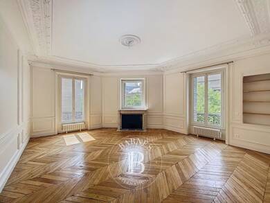 Appartement à louer 4 475 € 3 pièces 2 chambres 106,7 m² Étage 3/6 Odéon Paris 6ème 75006