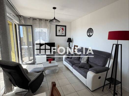 Appartement à louer 720 € 3 pièces 2 chambres 61,5 m² Étage 3/4 Saint Gilles Sud Saint-Gilles-Croix-de-Vie 85800