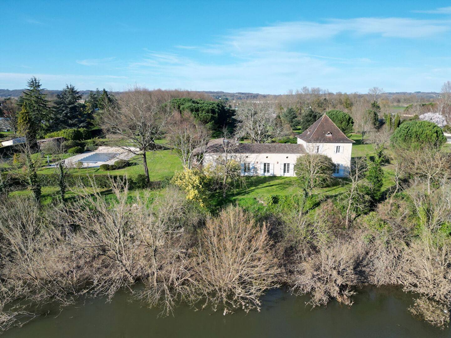 Maison à vendre, 333m², SAINT ANTOINE DE BREUILH