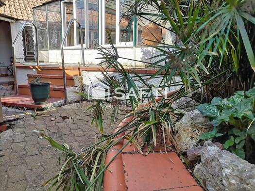 Maison à vendre 255 000 € 1 pièce 3 chambres 137 m² 642 m² de terrain Vinassan 11110