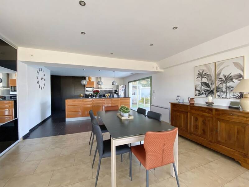 Maison à vendre, 211m², MEZE