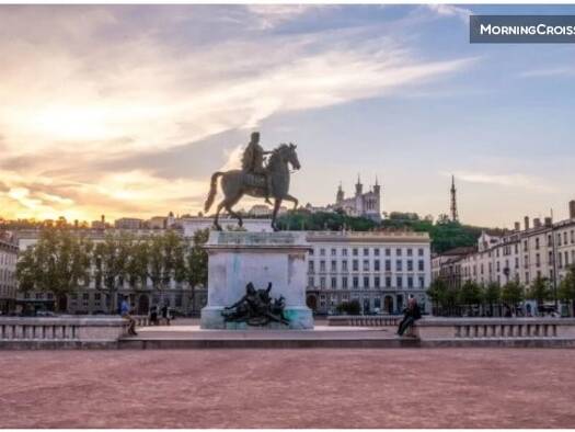 Studio à louer 1 278 € 1 pièce 34 m² disponible dès maintenant Presqu'île - Centre ville - Cordeliers Lyon 2ème arrondissement 69002