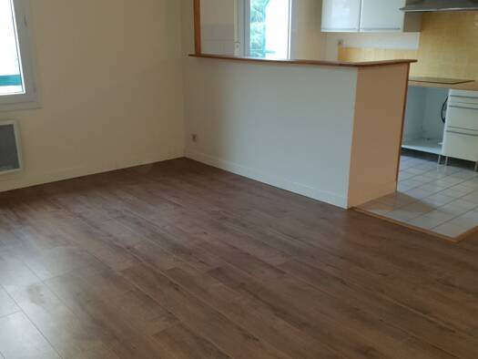 Appartement à louer 722 € 2 pièces 1 chambre 56 m² Étage 2/2 Blagnac 31700