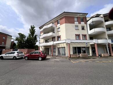 Appartement à vendre 181 000 € 3 pièces 2 chambres 61 m² Dernier étage, Étage 2/2 Agora Cugnaux 31270