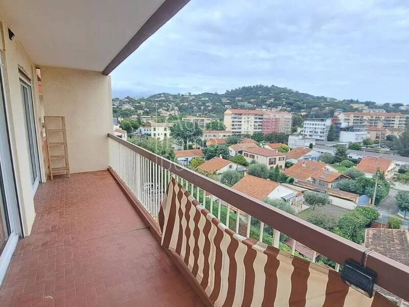 Maison à louer, 42m², CANNES LA BOCCA