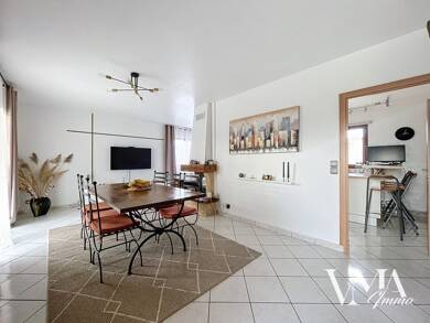 Maison de plain-pied à vendre 430 000 € 5 pièces 4 chambres 108 m² 731 m² de terrain Lissieu 69380