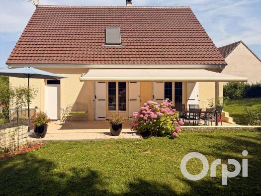 Pavillon à vendre 289 000 € 5 pièces 3 chambres 101 m² 659 m² de terrain Centre Gisors 27140