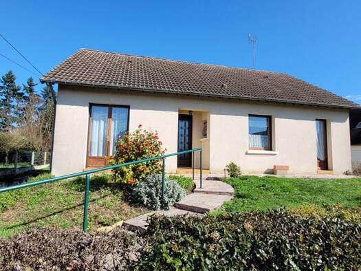 Maison à vendre 128 000 € 4 pièces 3 chambres 95 m² 530 m² de terrain Azé 41100