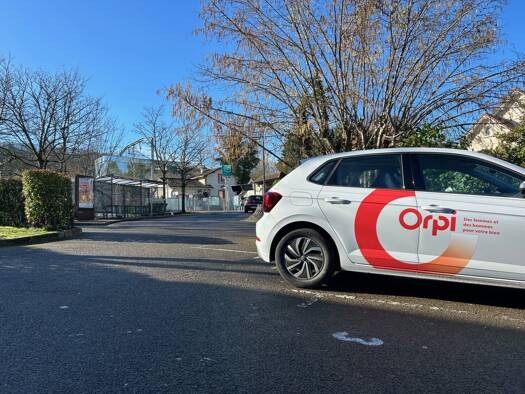 Parking à vendre 9 000 € Gif-sur-Yvette 91190