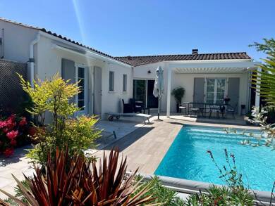 Maison à vendre 411 000 € 5 pièces 4 chambres 117,9 m² 910 m² de terrain Cozes 17120