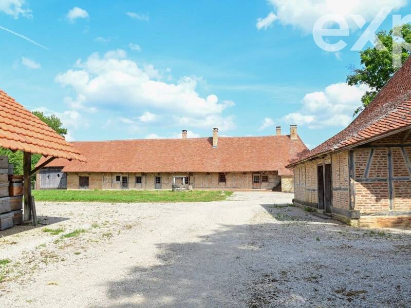 Maison à vendre, 258m², SAINT GERMAIN DU BOIS