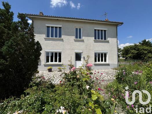 Maison à vendre 99 500 € 7 pièces 5 chambres 150 m² 1 487 m² de terrain Amailloux 79350