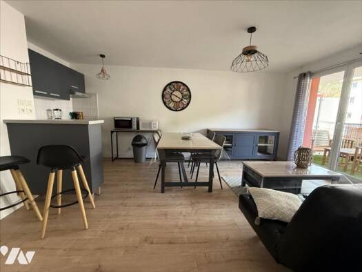 Appartement à louer 690 € 2 pièces 1 chambre 42 m² 1er étage Amfreville-la-Mi-Voie 76920