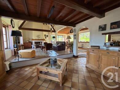 Ferme à vendre 367 500 € 11 pièces 6 chambres 223 m² 1 522 m² de terrain Alette 62650