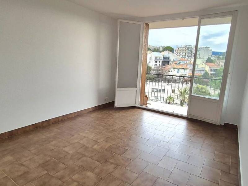 Maison à louer, 46m², NICE