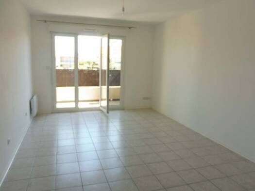 Appartement à louer 590 € 2 pièces 1 chambre 46 m² Étage 1/1 Cabestany 66330