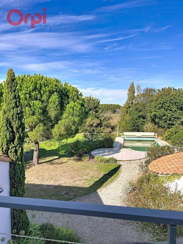 Maison à vendre, 198m², TALMONT SAINT HILAIRE