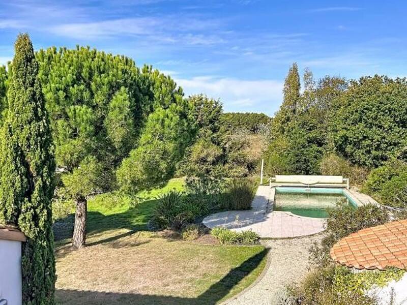 Maison à vendre, 198m², TALMONT SAINT HILAIRE