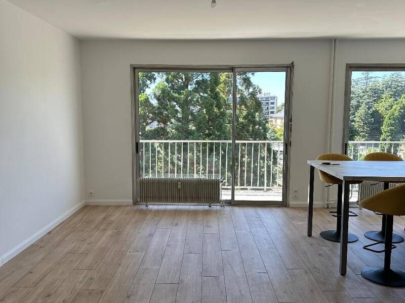 Maison à louer, 118m², SAINT ETIENNE