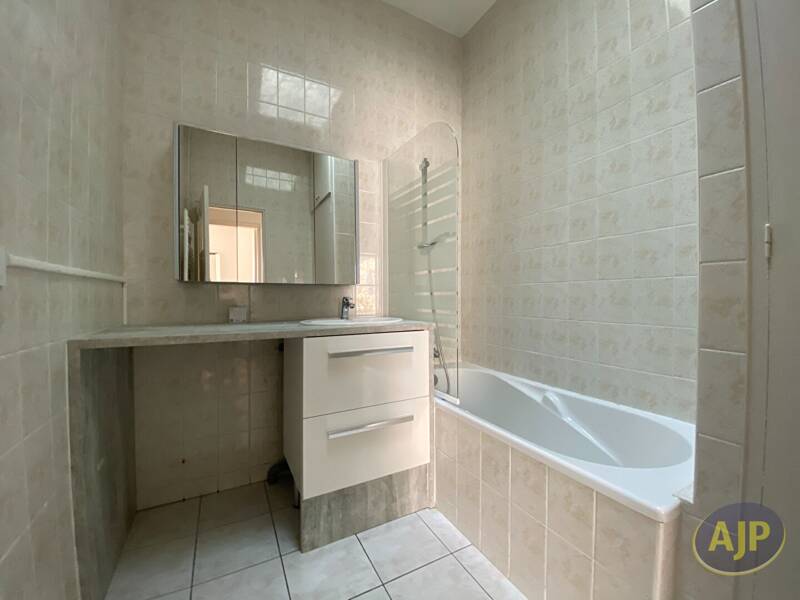 Maison à louer, 77m², ARCACHON