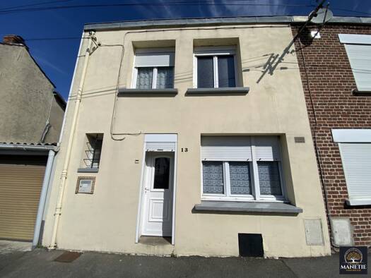 Maison à vendre 182 000 € 6 pièces 3 chambres 97 m² 428 m² de terrain Beaurains 62217