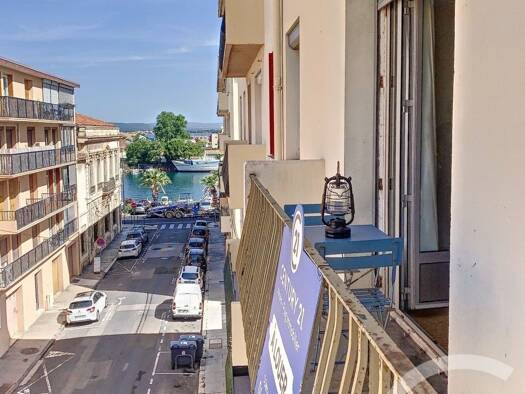 Appartement à louer 749 € 3 pièces 1 chambre 51,1 m² 3ème étage Sète 34200