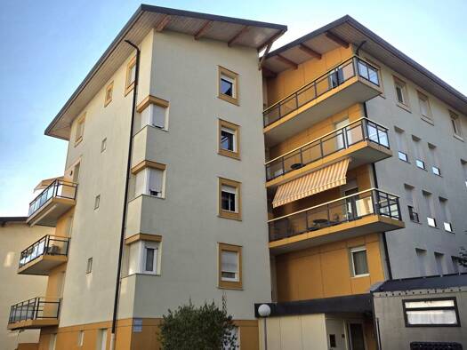 Appartement à vendre 469 000 € 4 pièces 3 chambres 83,19 m² 4 étages Nord Saint-Julien-en-Genevois 74160