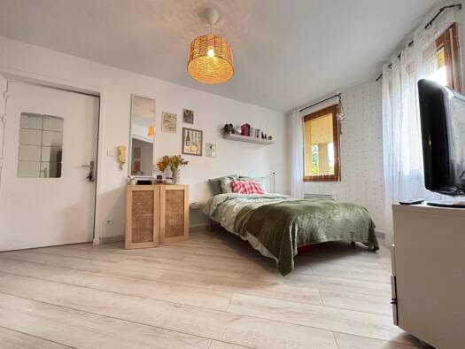 Appartement à louer 350 € 1 pièce 25 m² RDC/4 dès le 29/11/2025 Belfort 90000