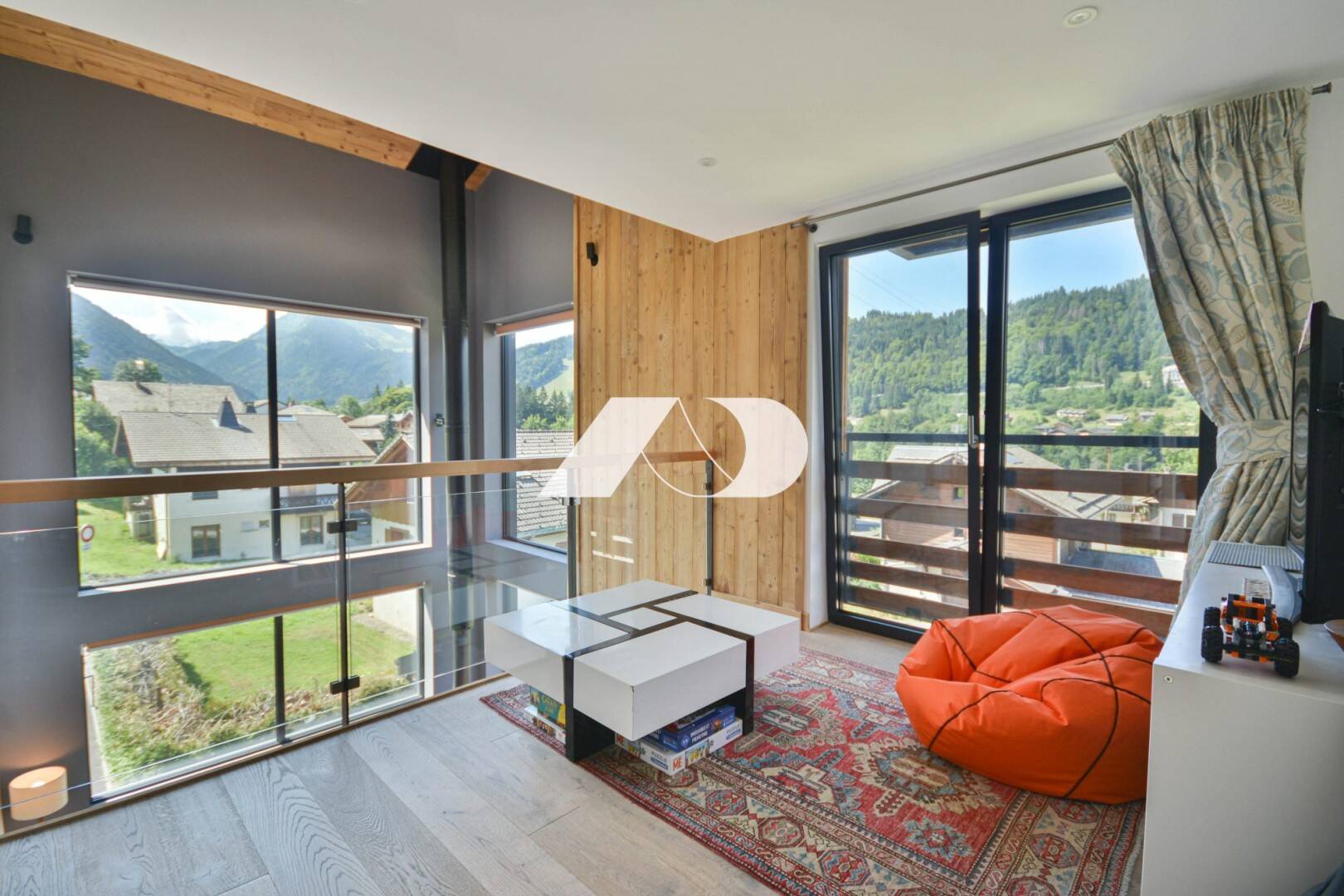 Maison à vendre, 180m², MONTRIOND