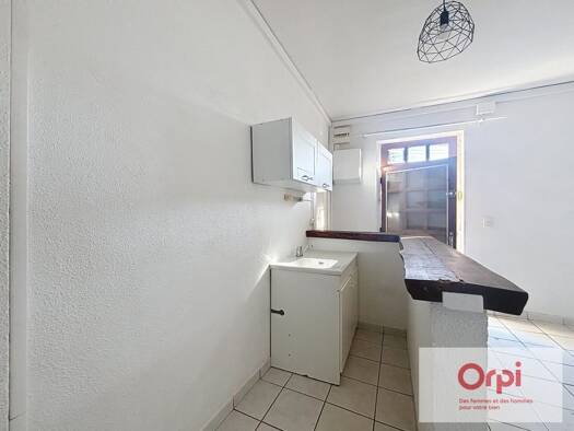 Maison à louer 440 € 3 pièces 2 chambres 46,4 m² 150 m² de terrain Zone Industrielle Blanzat Montluçon 03100