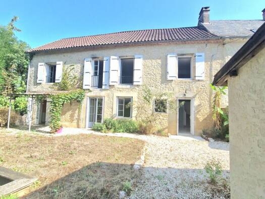 Maison à vendre 145 000 € 6 pièces 3 chambres 118 m² 160 m² de terrain Cubjac-Auvézère-Val d'Ans 24640