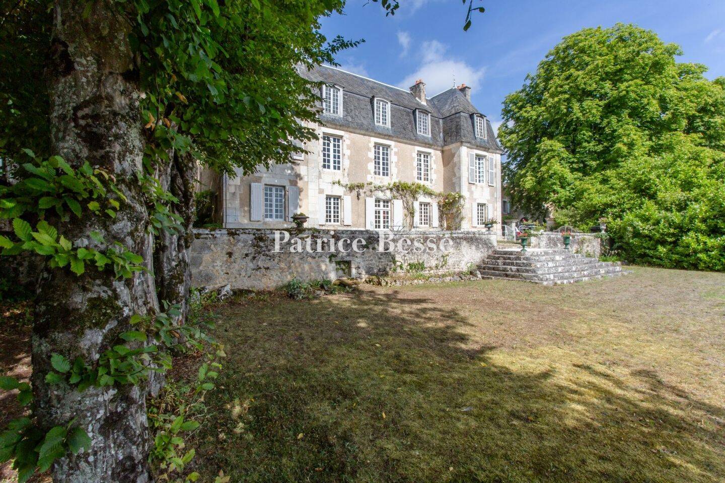 Maison à vendre, 500m², POITIERS