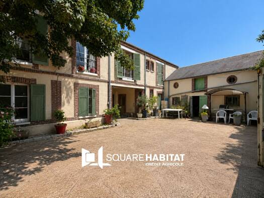 Maison à vendre 565 000 € 6 pièces 5 chambres 255 m² 580 m² de terrain Sud Ville Chartres 28000