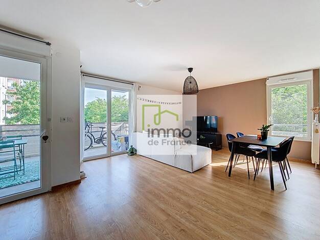 Appartement à vendre 249 000 € 3 pièces 2 chambres 68 m² Étage 1/4 Rive Droite Wambrechies 59118